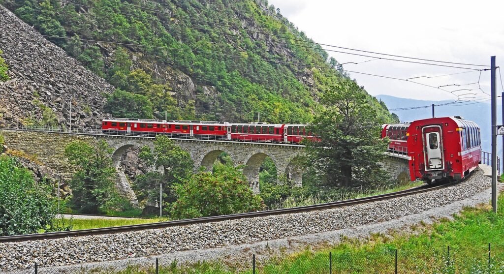 bernina railway, sweeping viaduct, brusion