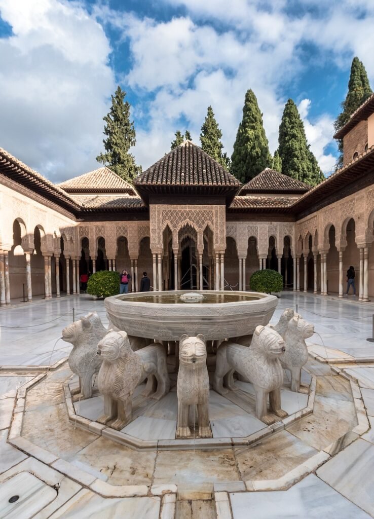 lions, alhambra, granada