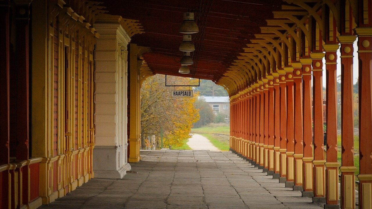 estonia, haapsalu, railway station